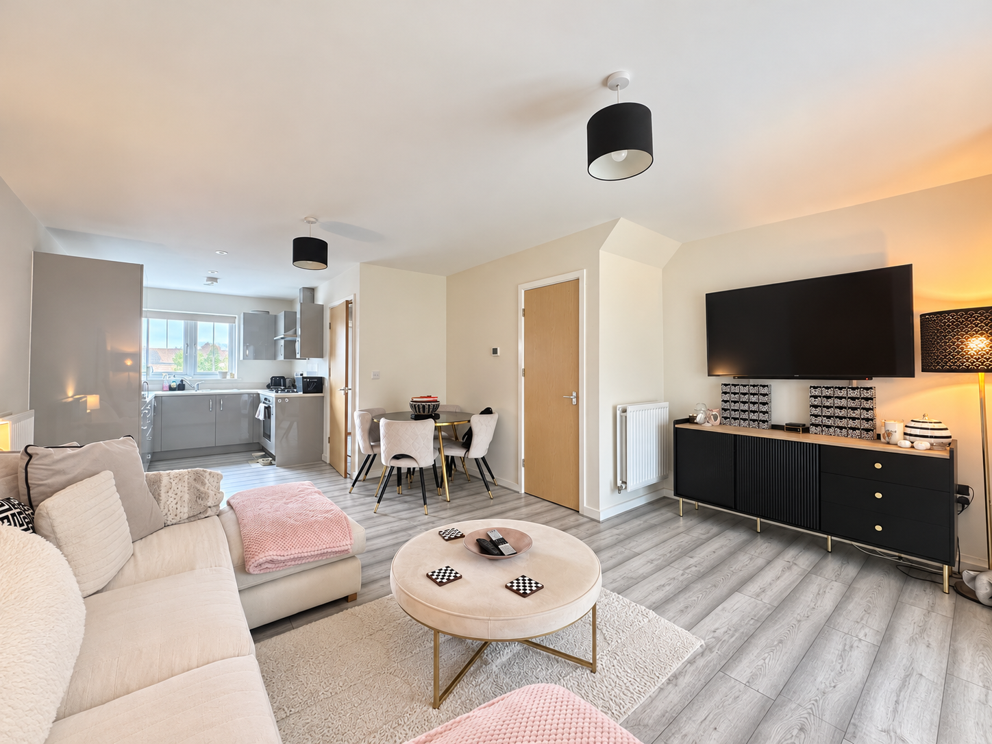 End Of Terrace House for sale in Gloucester, Brookes Close, Quedgeley, Gloucester, GL2 2JQ