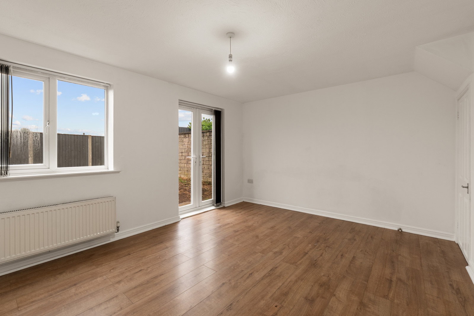 End Of Terrace House for sale in Bradford, Braine Croft, Bradford, BD6 2JF