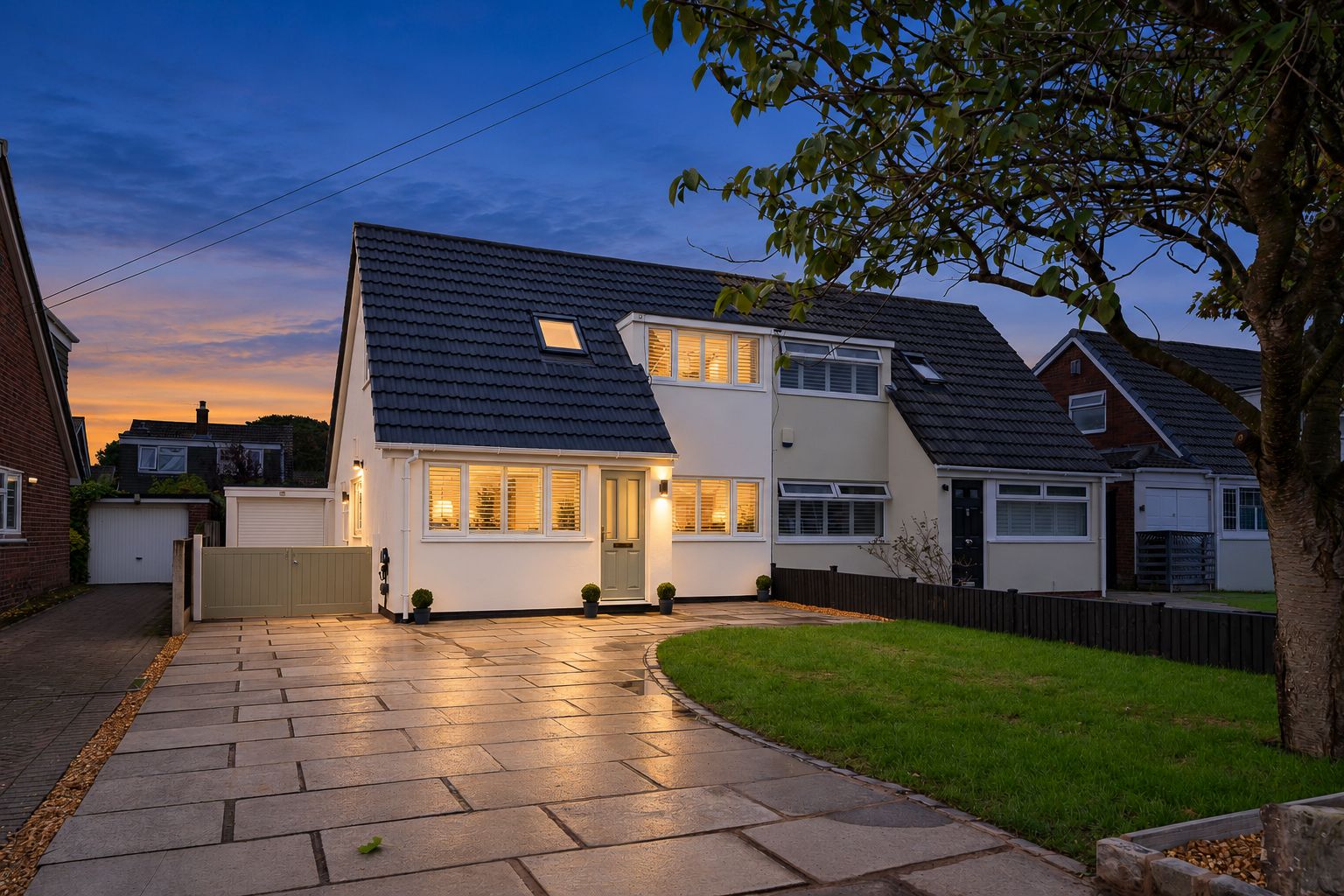 Semi Detached House for sale in Liverpool, Edenhurst Drive, Formby, Liverpool, L37 2LH