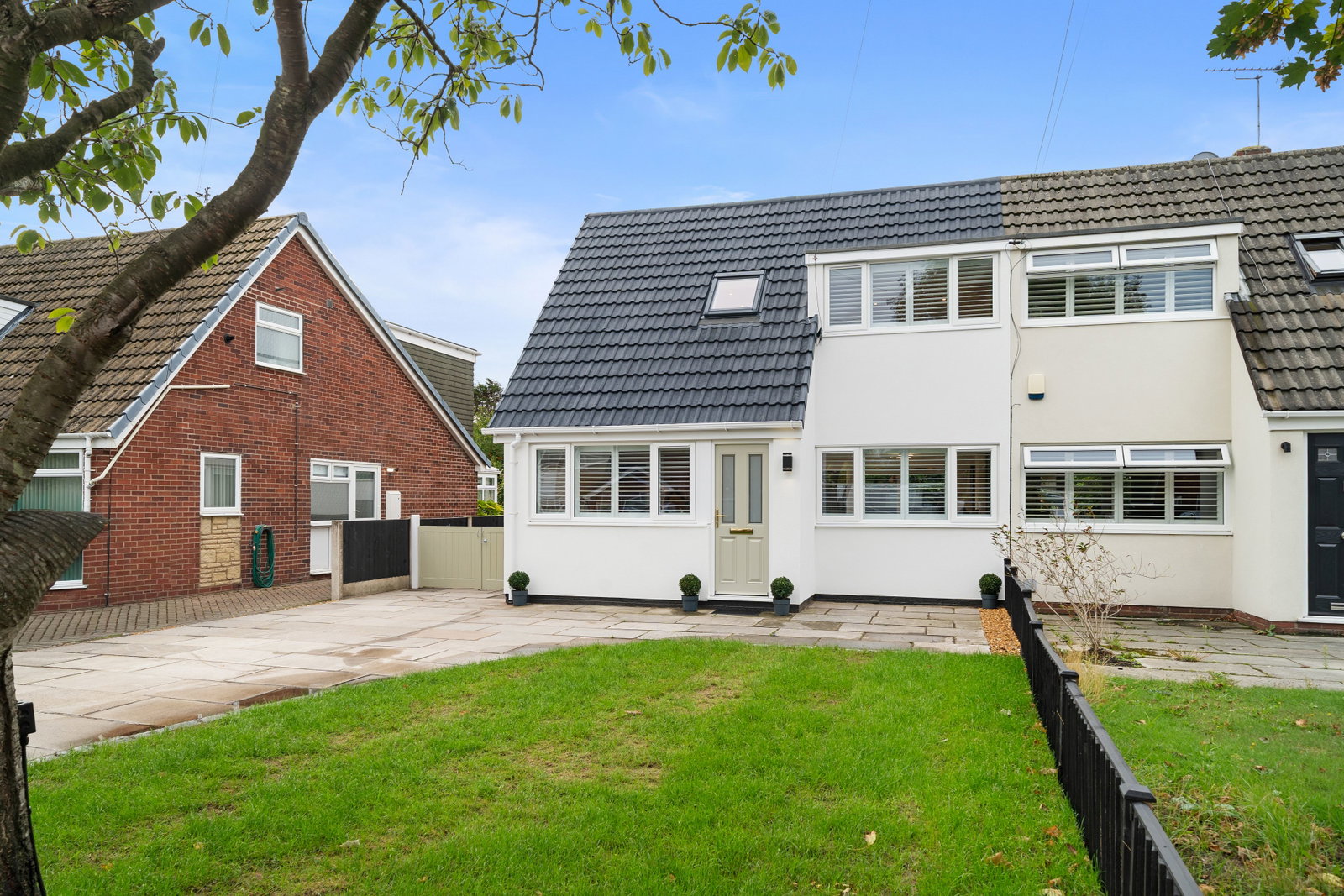 Semi Detached House for sale in Liverpool, Edenhurst Drive, Formby, Liverpool, L37 2LH