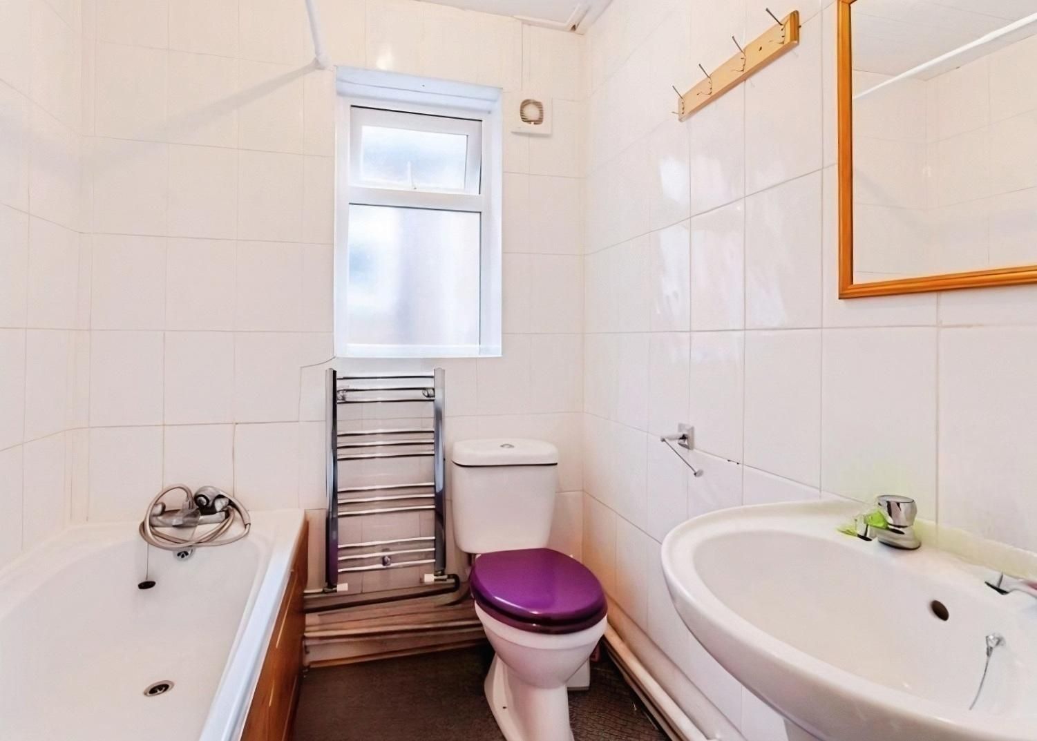 Terraced House for sale in Doncaster, King Edward Road, Balby, Doncaster, DN4