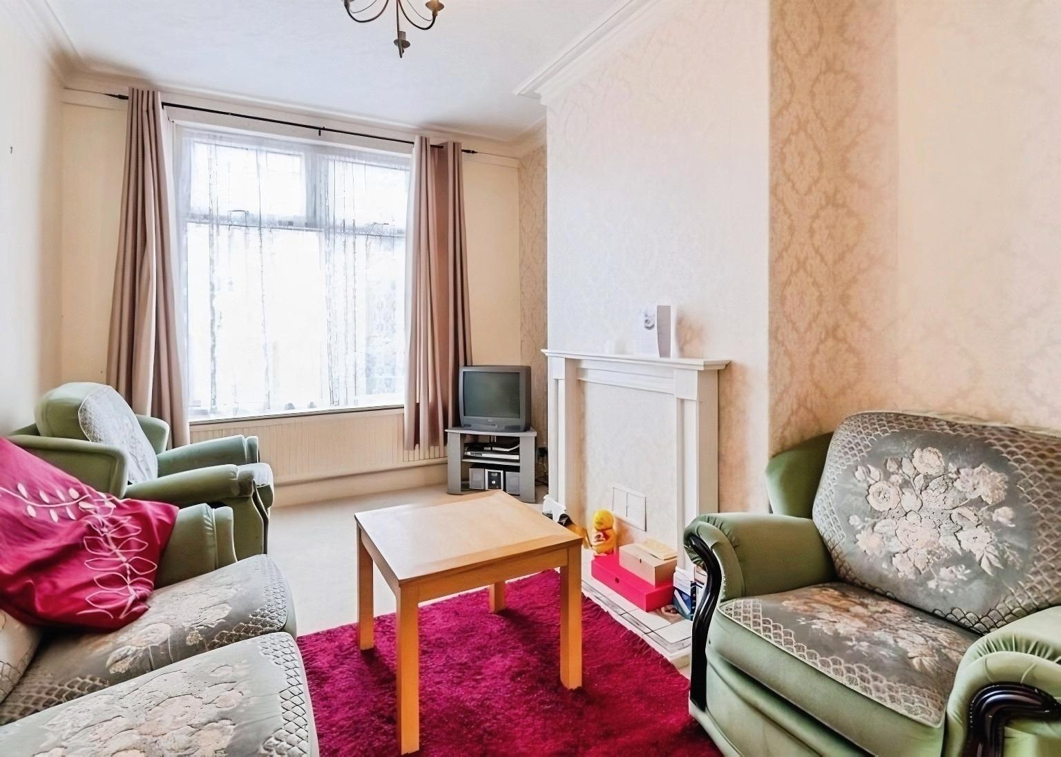 Terraced House in Doncaster 3