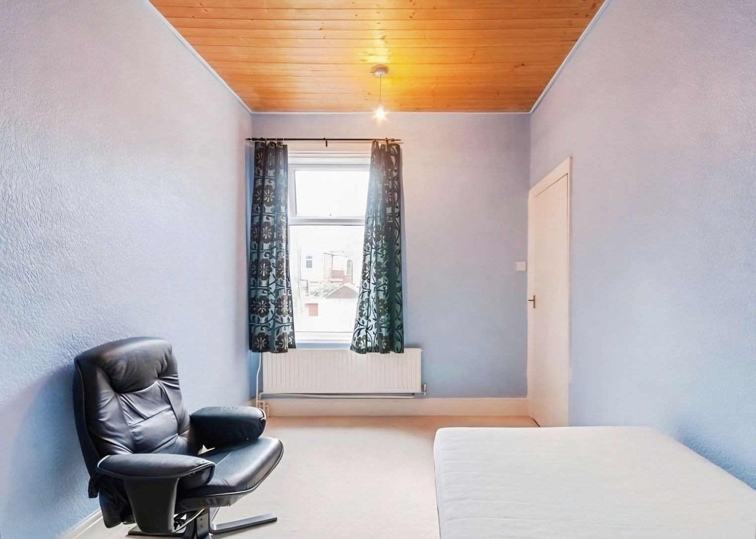 Terraced House in Doncaster 5