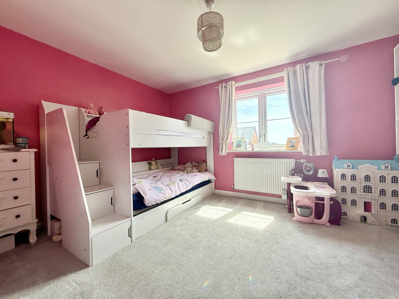 Terraced House for sale in Gloucester, Rectory Close, Ashleworth, 854 m²