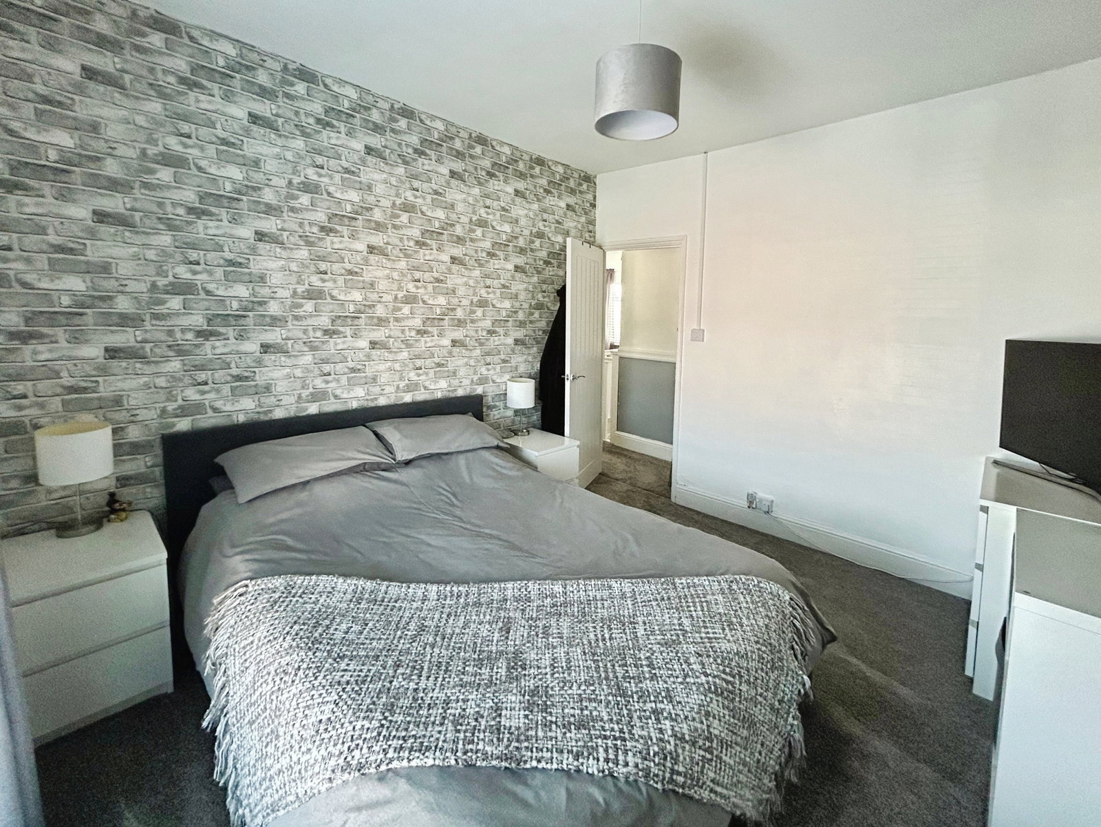 Terraced House for sale in Neath, High Street, Neath, SA10 6NB