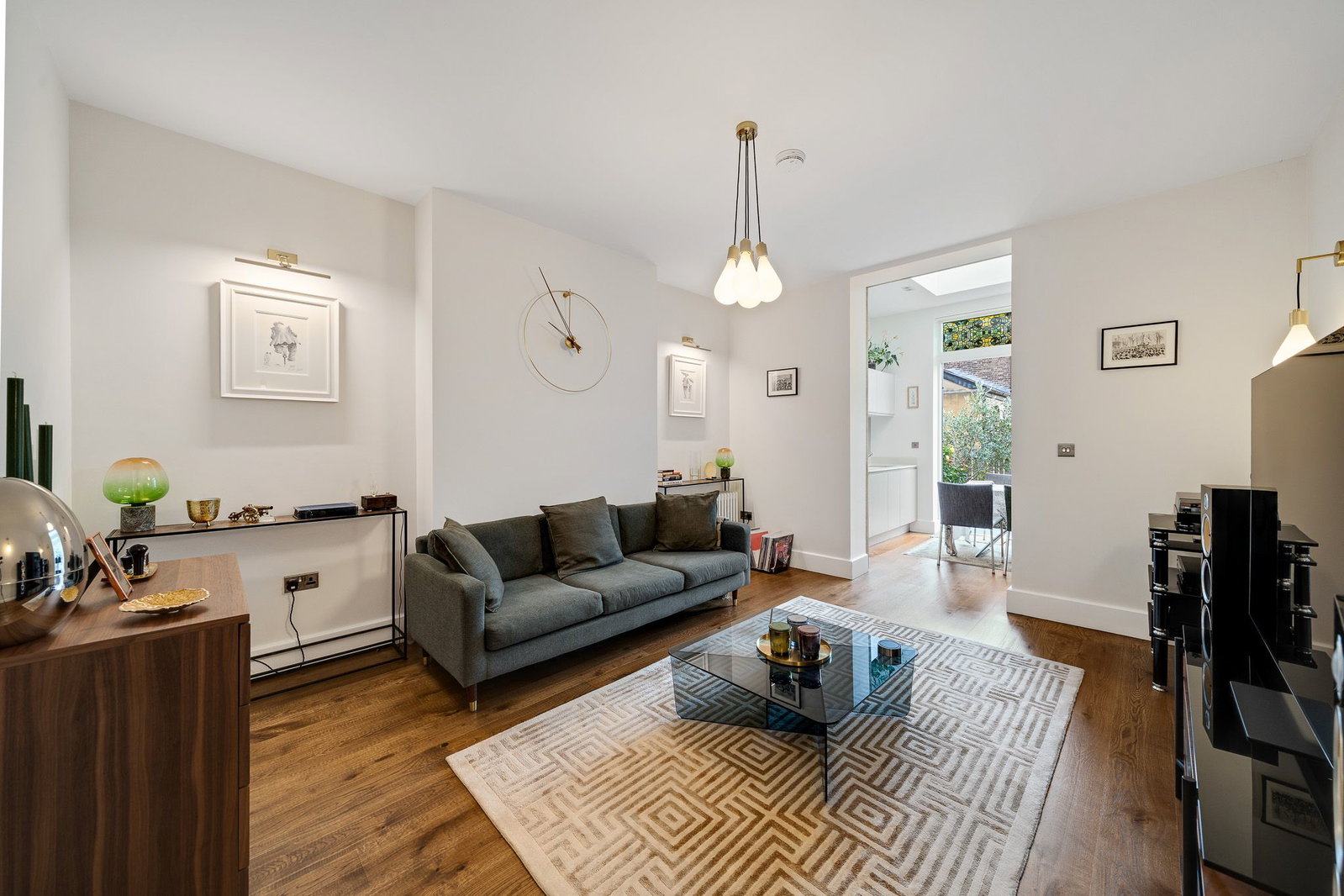 Flat for sale in London, Wellesely Road, Woolwich, SE18 4AX, 545 m²
