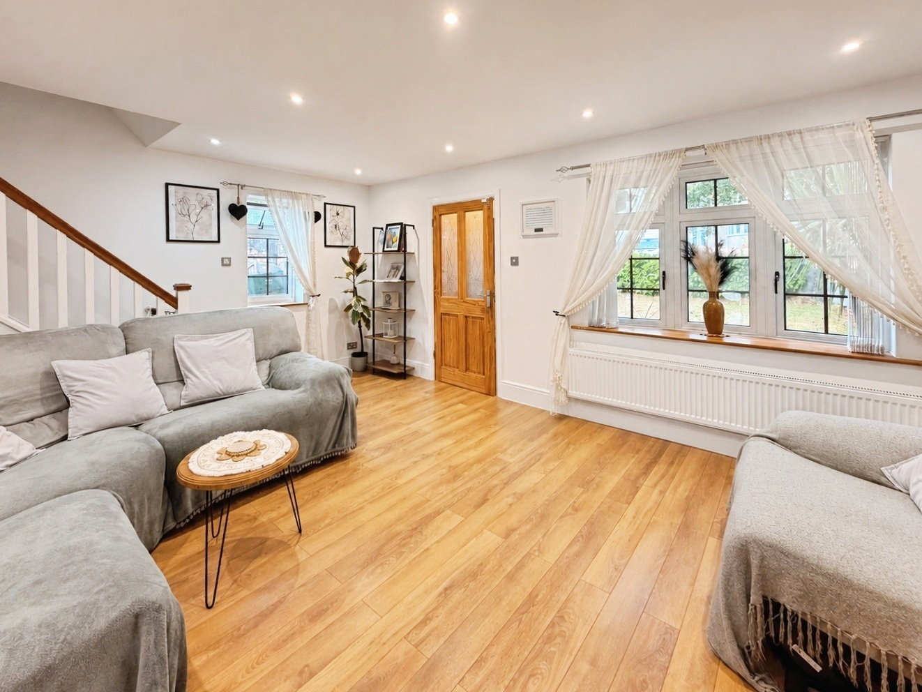 Detached House for sale in Bristol, Sturminster Road, Bristol, BS14, 1020 m²