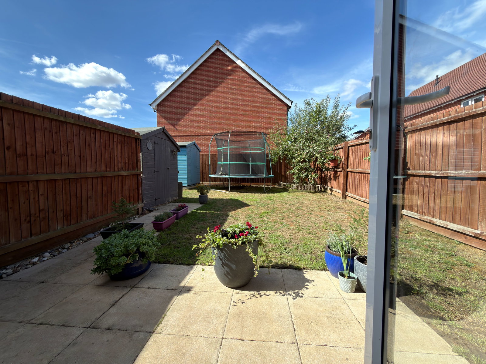 Semi Detached House for sale in Halstead, Hogarth Court, Sible Hedingham, Essex CO9 3FA, 973 m²