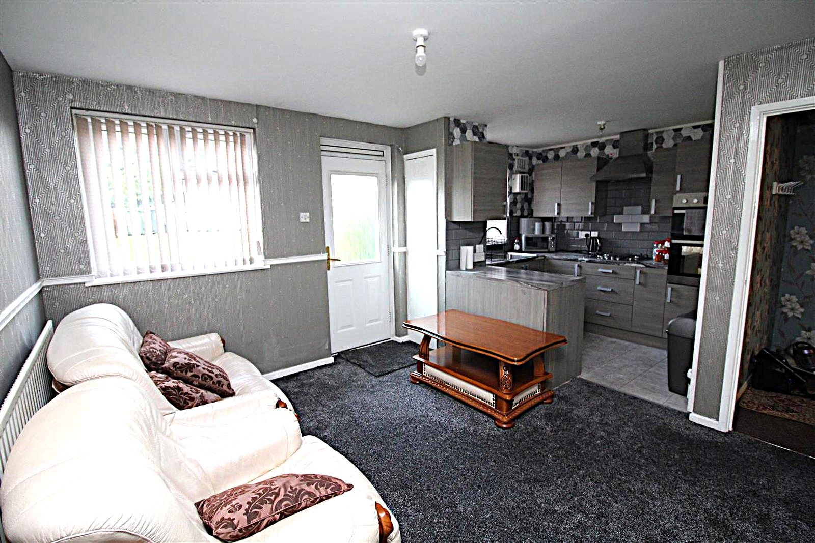Terraced House in Dudley 4