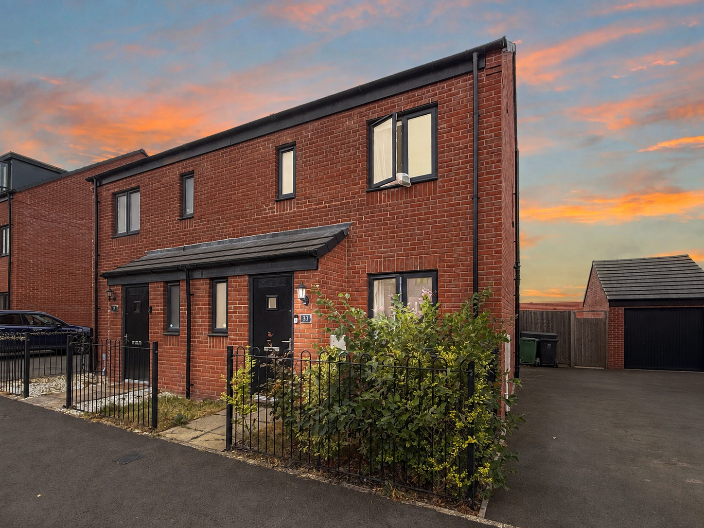 Semi Detached House in Telford