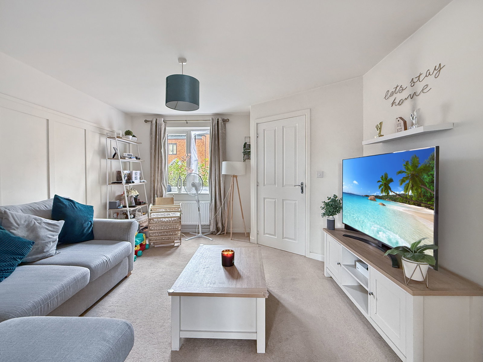 Semi Detached House in Telford 4