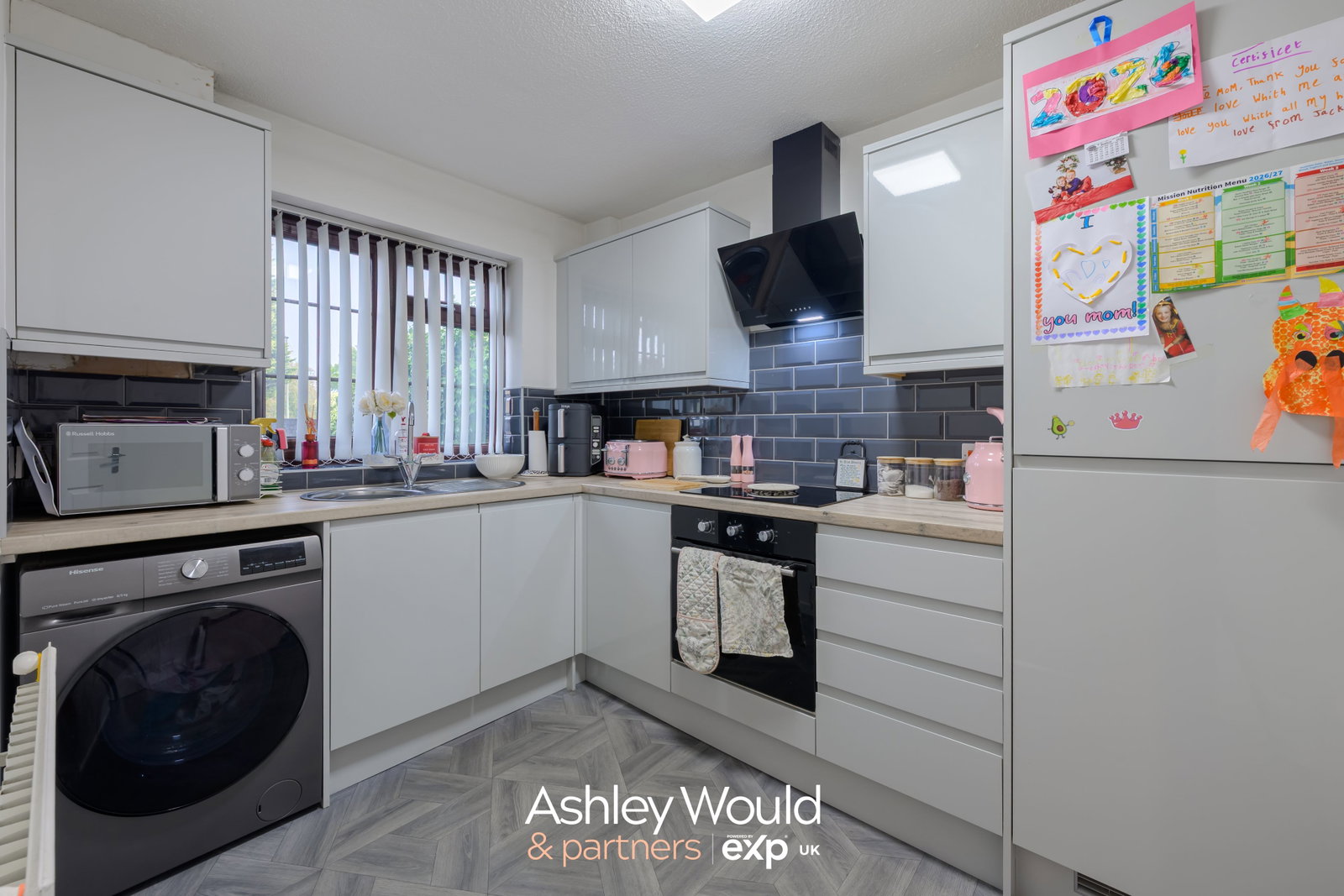 Semi Detached House for sale in Dudley, Pearce Close, Dudley, DY1 2LX