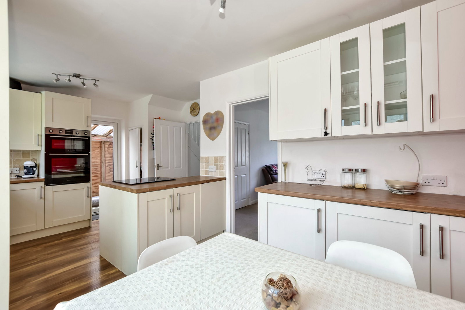 Semi Detached House for sale in Watford, Orbital Crescent, Watford, WD25 0HA, 954 m²