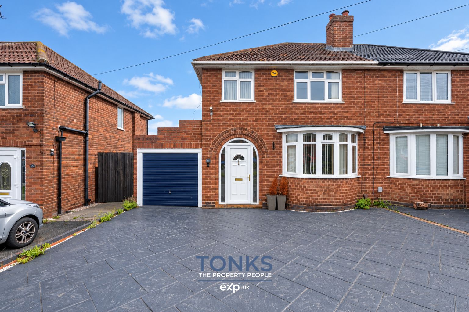 Semi Detached House for sale in Halesowen, Willowsbrook Road, Halesowen, B62 9RG