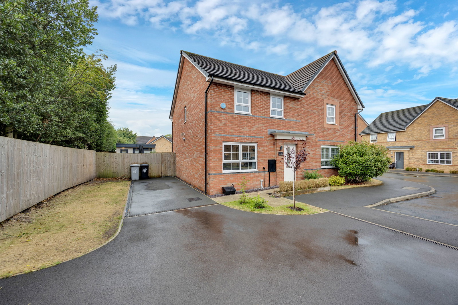 Semi Detached House for sale in Stoke on Trent, Kellet Way, Alsager, Stoke on Trent, Cheshire, ST7 2ZY