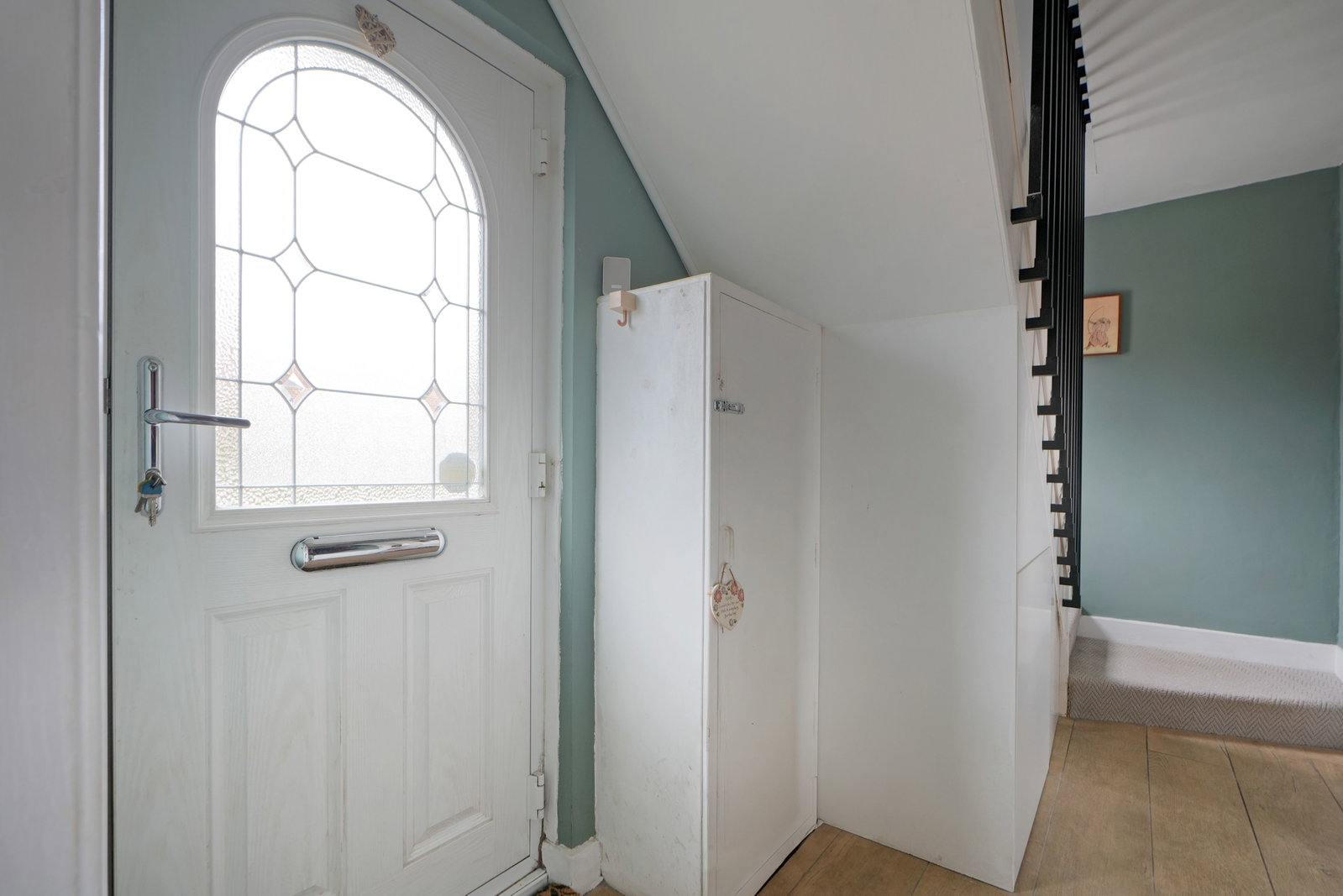 Semi Detached House for sale in Sheffield, Glenholme Drive, S13, 871 m²