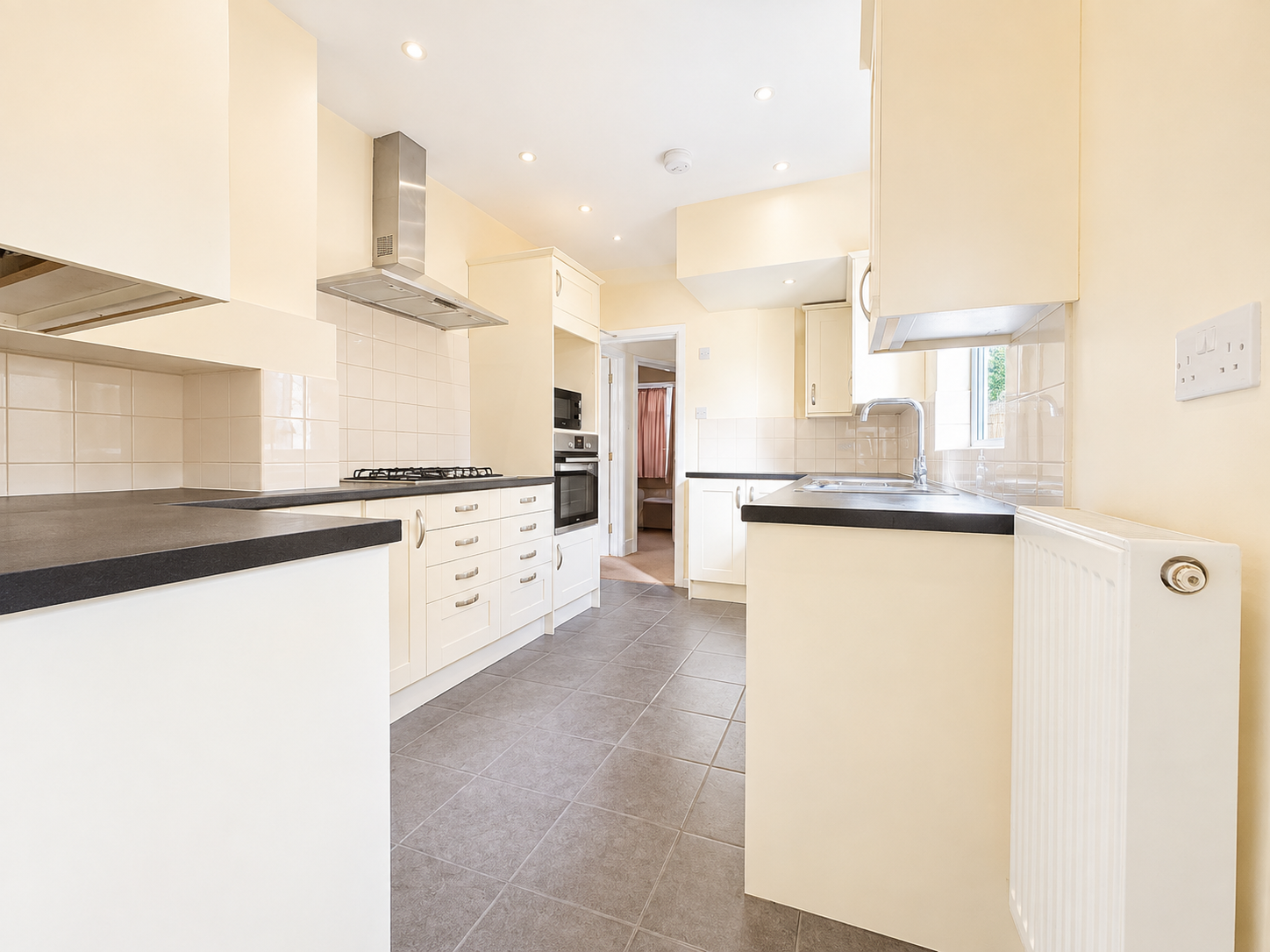 Semi Detached House in Peterborough 5