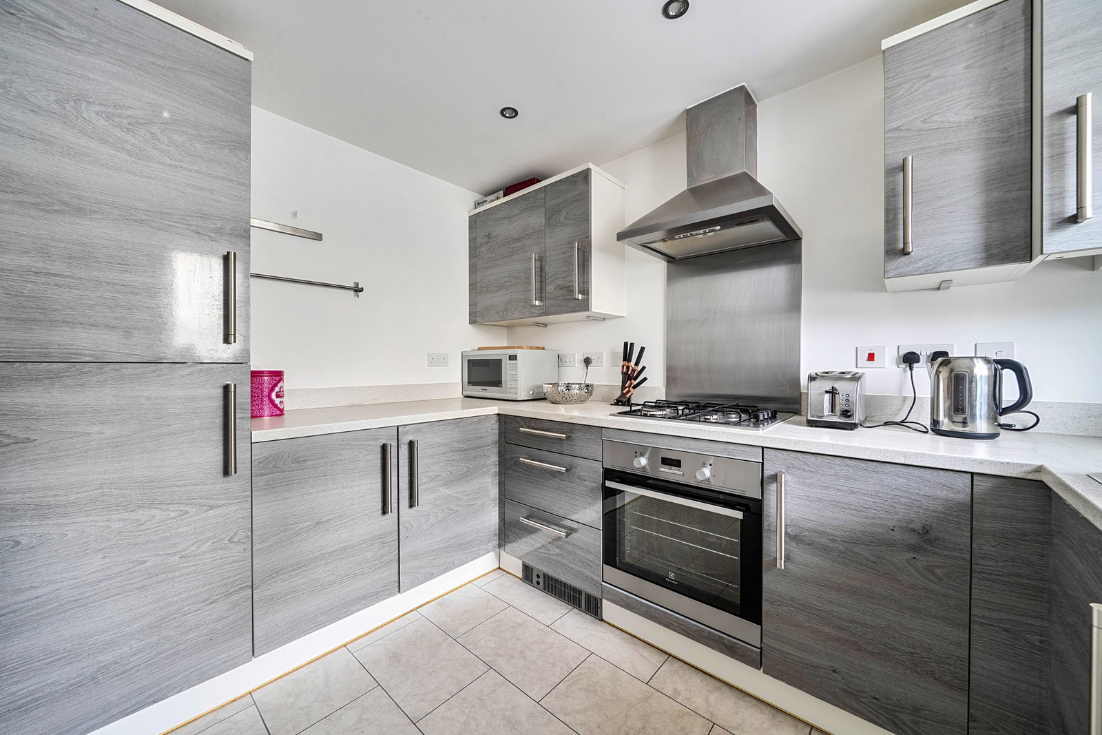 Semi Detached House for sale in Salisbury, Holmes Road, Bishopdown, Salisbury, SP1