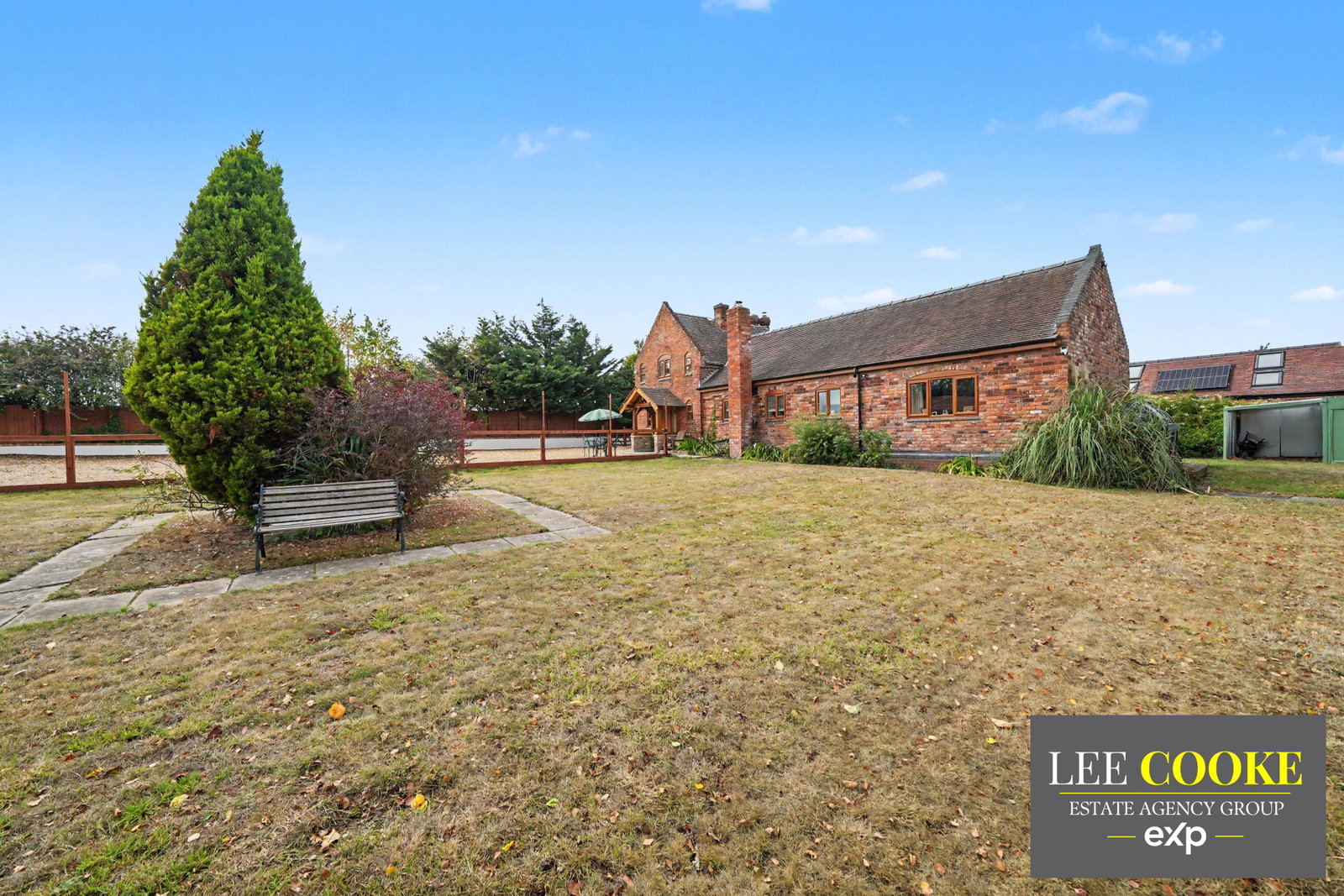 Detached House for sale in Shrewsbury, Emstrey Lodge, Atcham, Shrewsbury, SY5 6QP