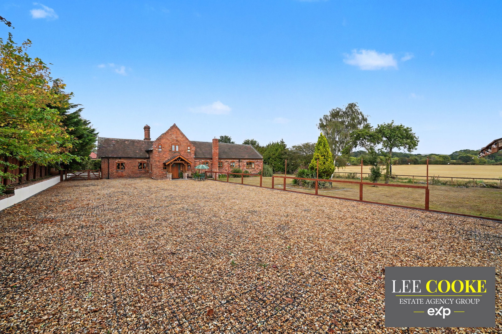 Detached House for sale in Shrewsbury, Emstrey Lodge, Atcham, Shrewsbury, SY5 6QP