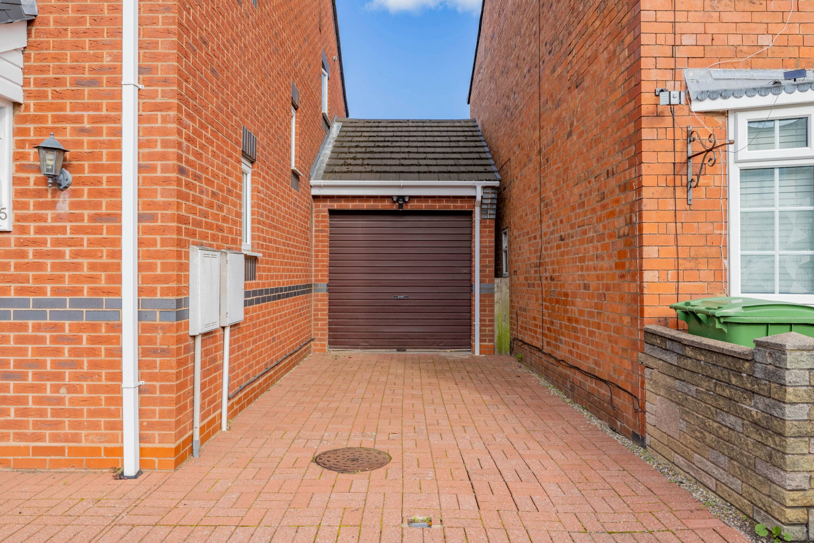 Detached House for sale in Kingswinford, Summer Street, Kingswinford, DY6 9NA