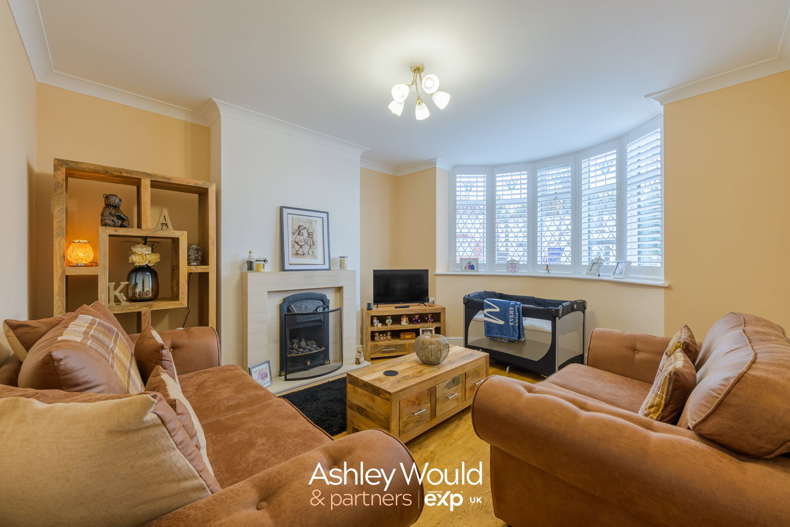 Semi Detached House for sale in Stourbridge, Oak Park Road, Stourbridge, DY8 5YJ