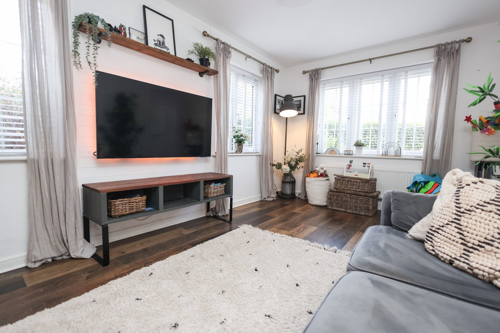 Detached House for sale in Solihull, Dewberry Road, Tidbury Green, Solihull, B90 1UJ