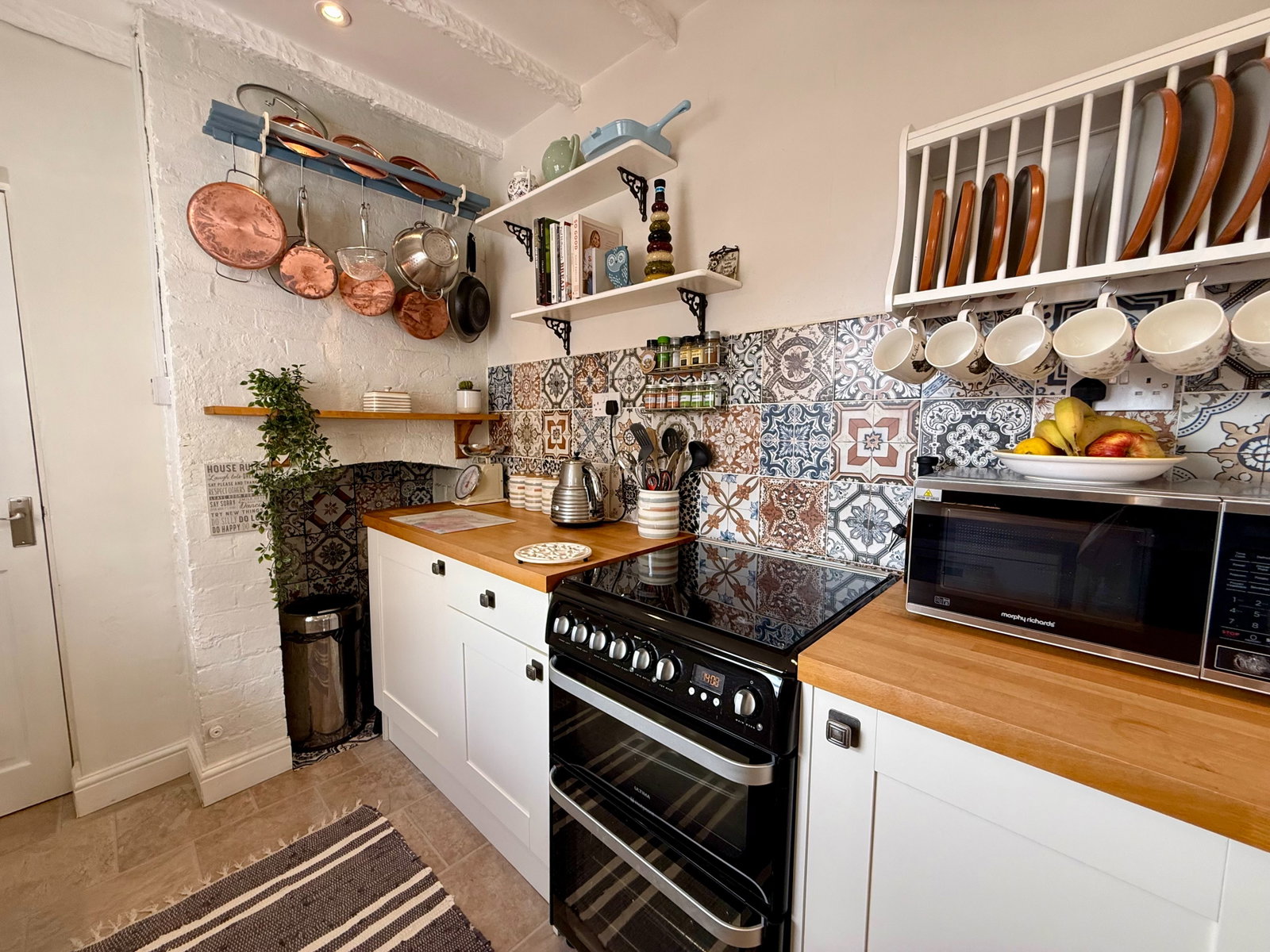 End Of Terrace House for sale in Swadlincote, Rose Tree Lane, Newhall