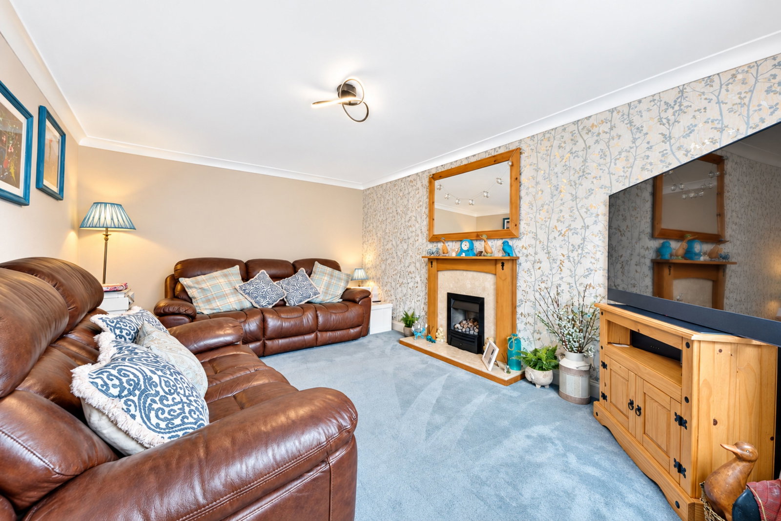 Semi Detached House for sale in Castle Douglas, High Street, New Galloway, Castle Douglas, DG7 3RN