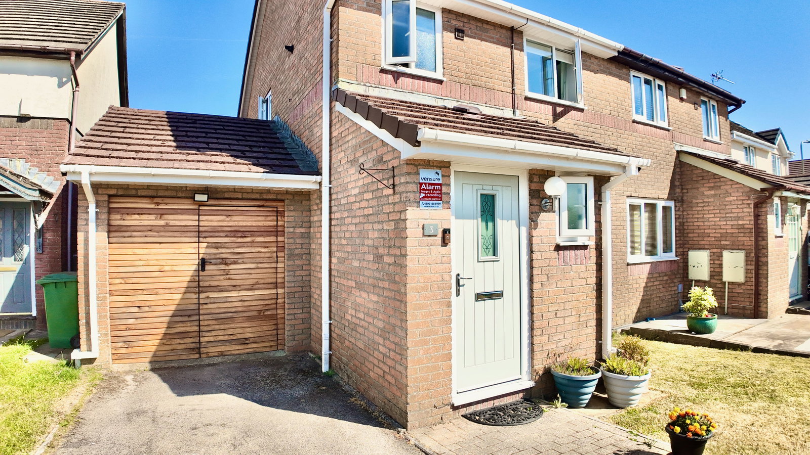Semi Detached House in Blackwood 3