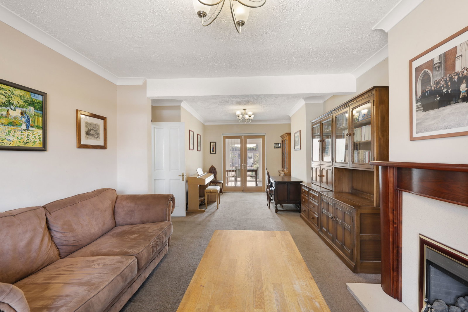Semi Detached House for sale in Colchester, Dugard Avenue, Colchester, CO3 9EJ, 1511 m²