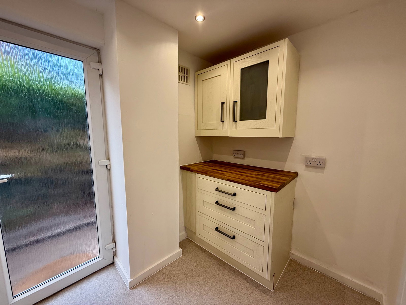 Semi Detached House in Swadlincote 5
