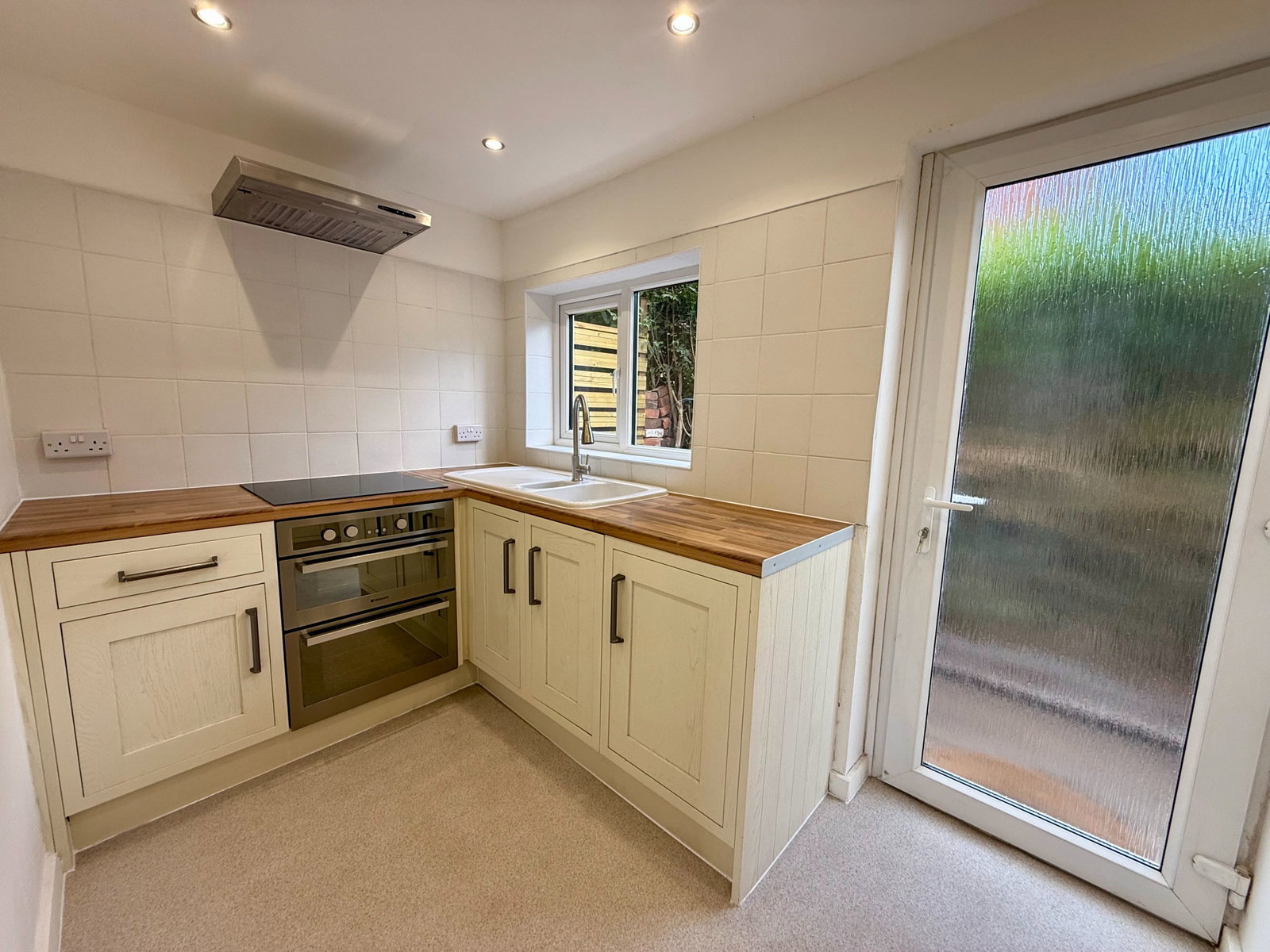 Semi Detached House in Swadlincote 3
