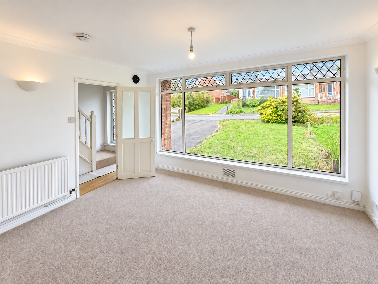 Semi Detached House for sale in Swansea, Kennington Close, Killay, Swansea, SA2 7EF