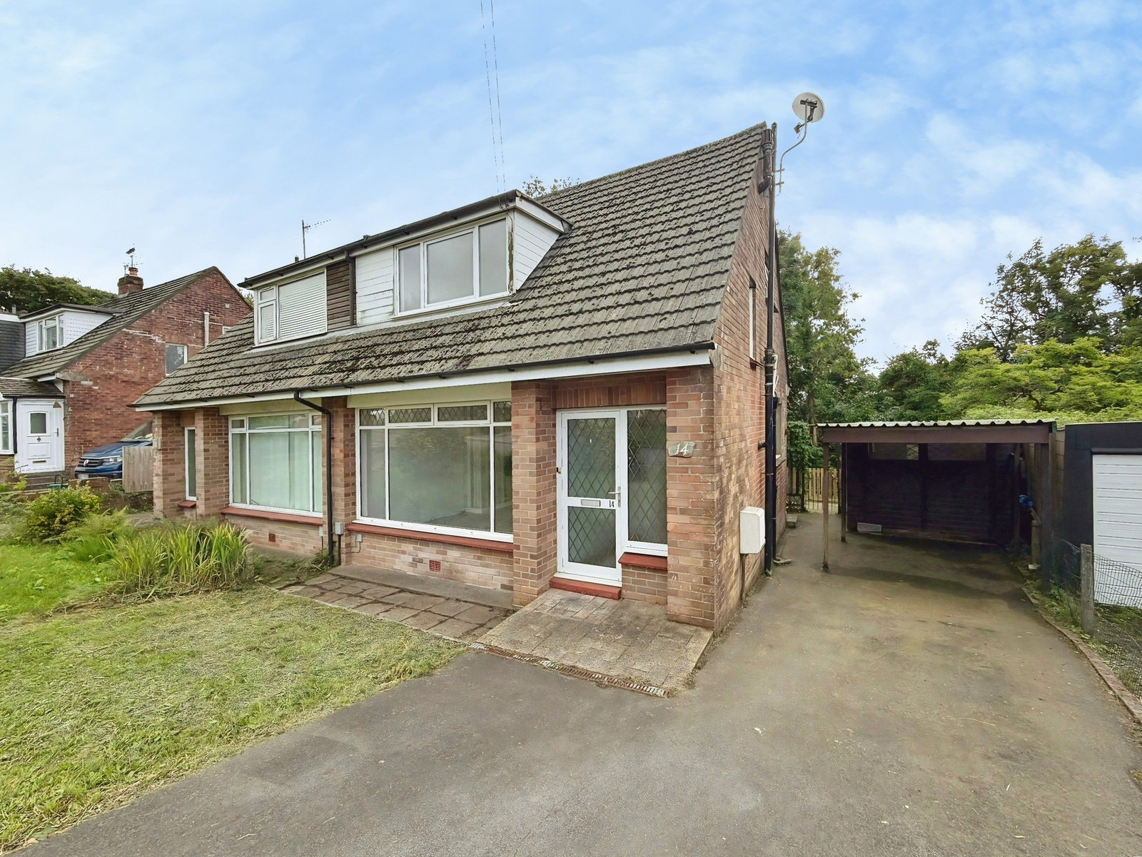 Semi Detached House for sale in Swansea, Kennington Close, Killay, Swansea, SA2 7EF