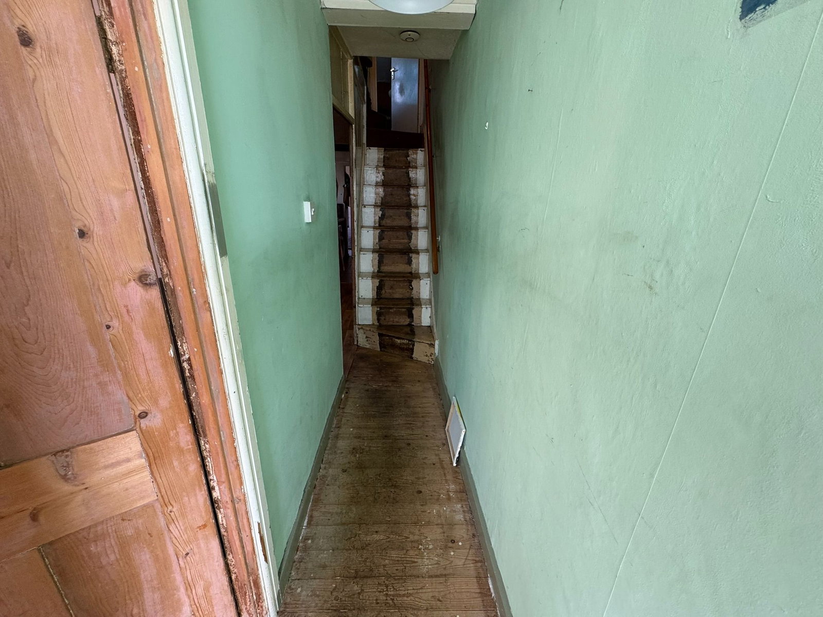 End Of Terrace House for sale in Ashford, Godinton Road, Ashford, TN23