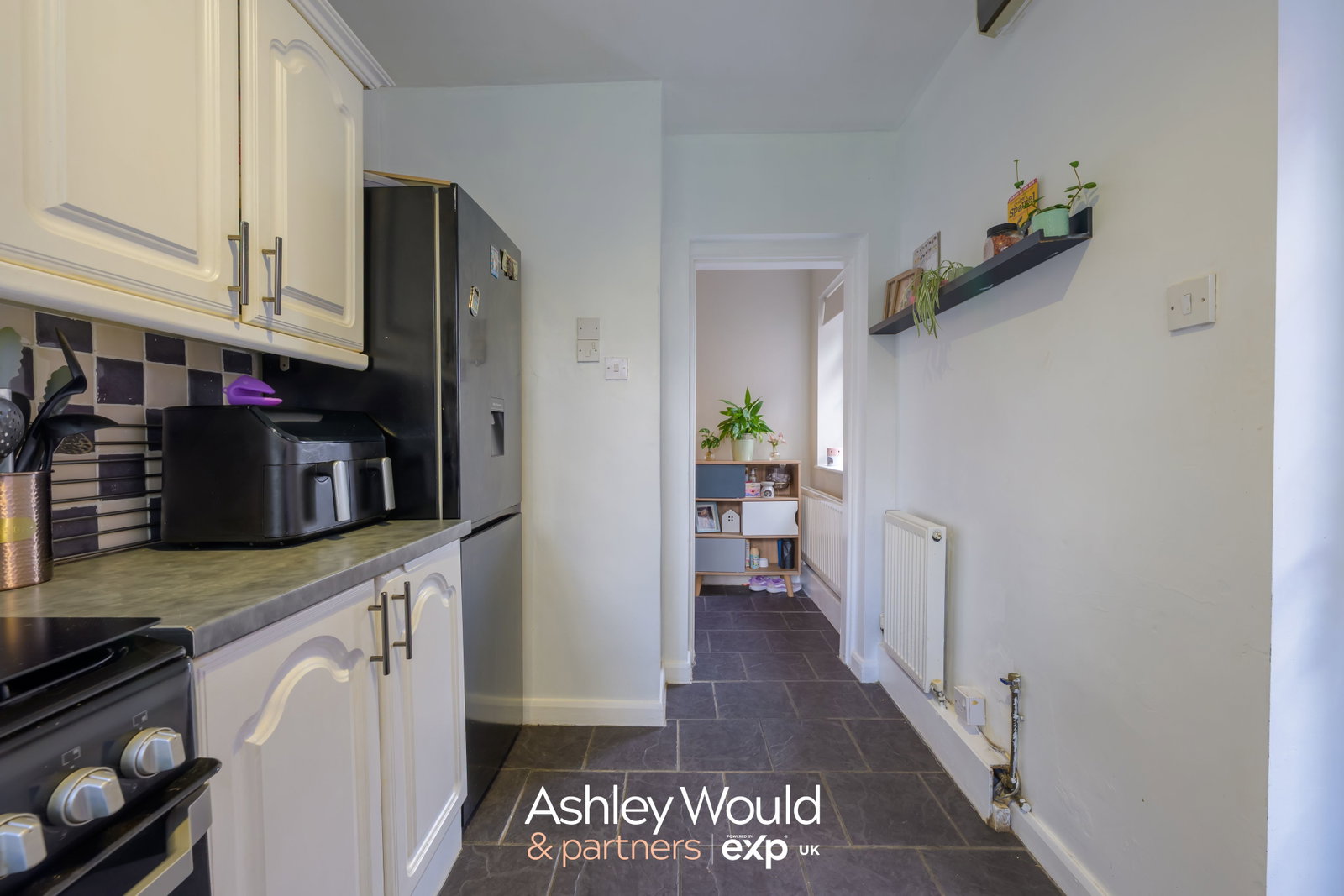 Semi Detached House for sale in Halesowen, Colman Hill Avenue, Halesowen, B63 2BA