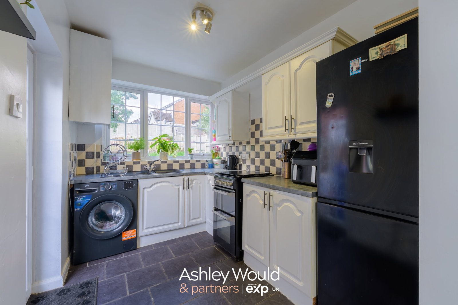 Semi Detached House for sale in Halesowen, Colman Hill Avenue, Halesowen, B63 2BA