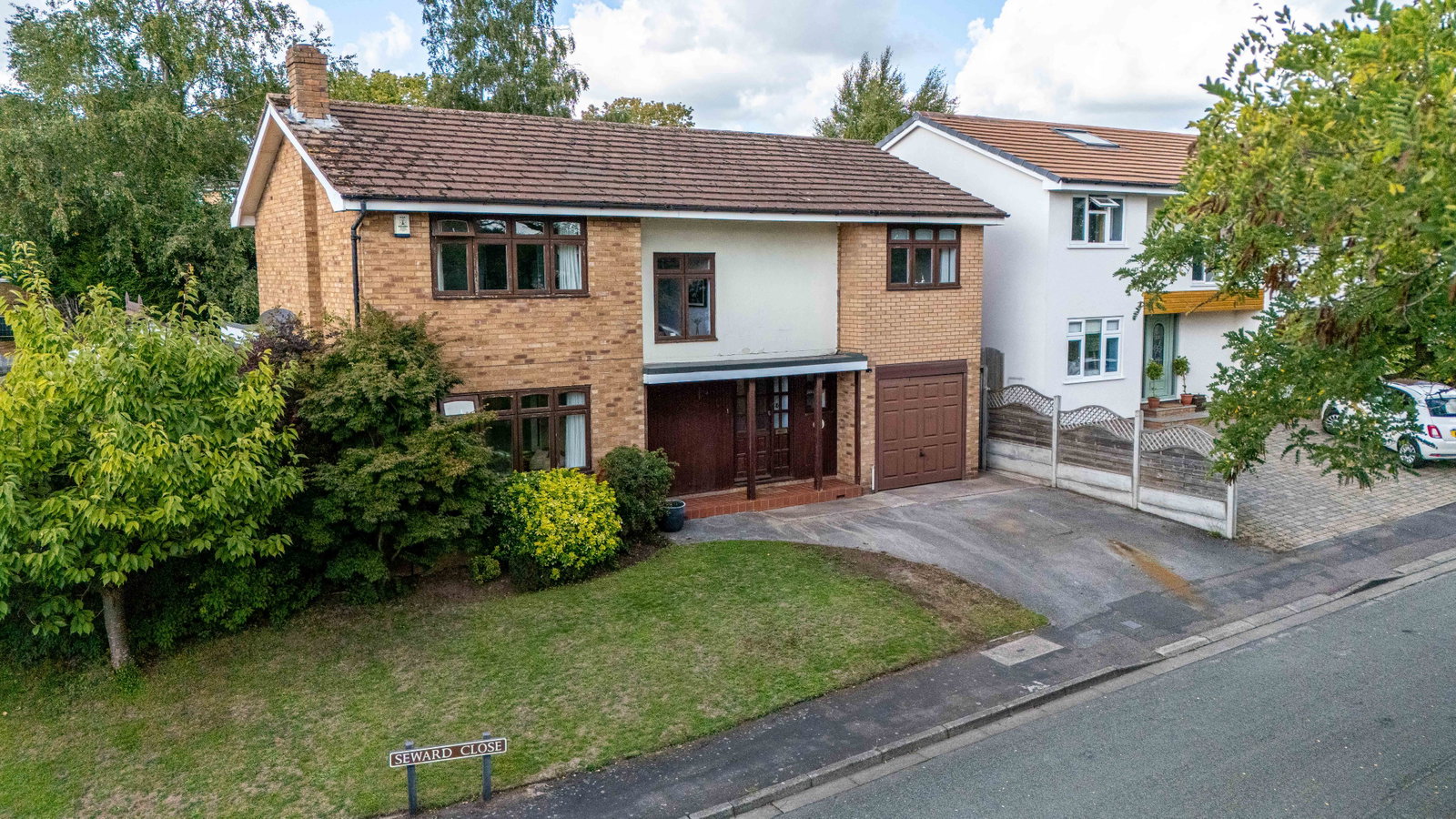 Detached House for sale in Lichfield, Seward Close, Lichfield, WS14 9DL