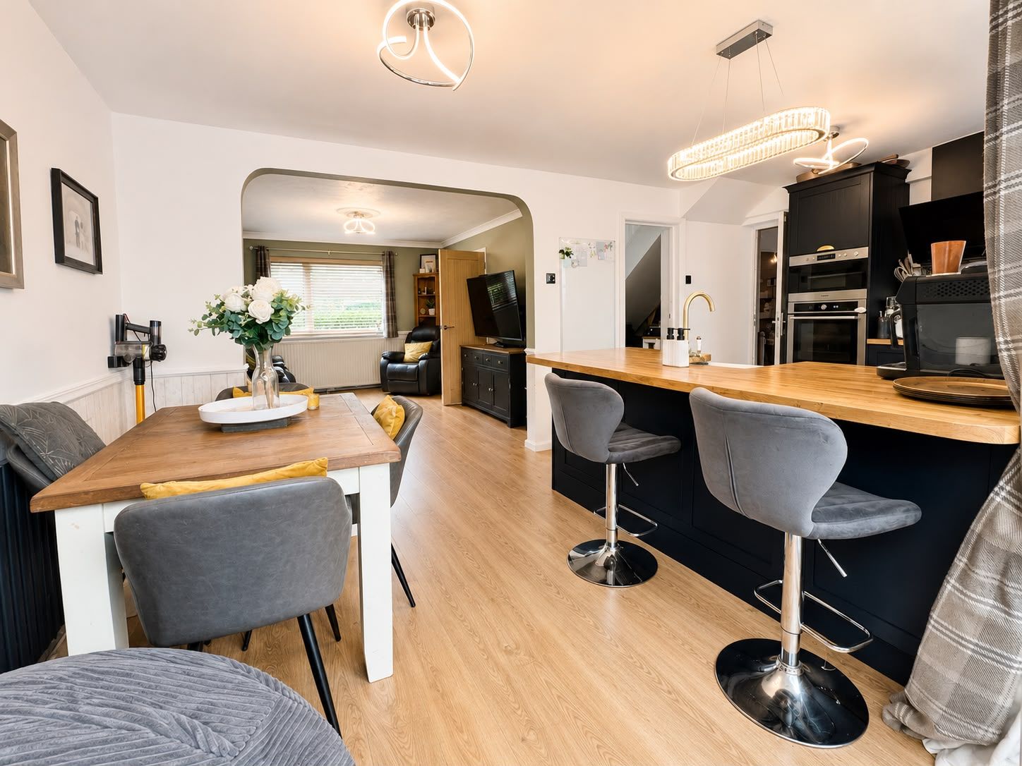 Detached House for sale in Sheerness, Summerville Avenue, Minster On Sea, Sheerness, ME12 3LB