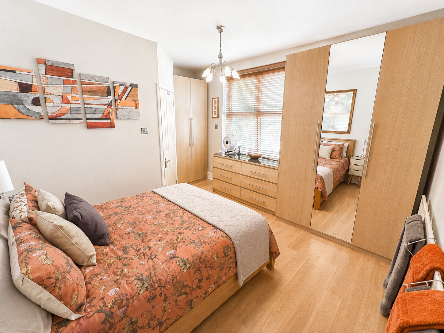 Villa for sale in Leicester, Somerville Road, Rowley Fields, Leicester, LE3 2ET