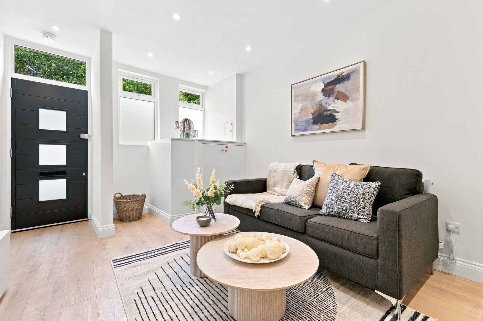 Flat for sale in London, West Hill, SW18