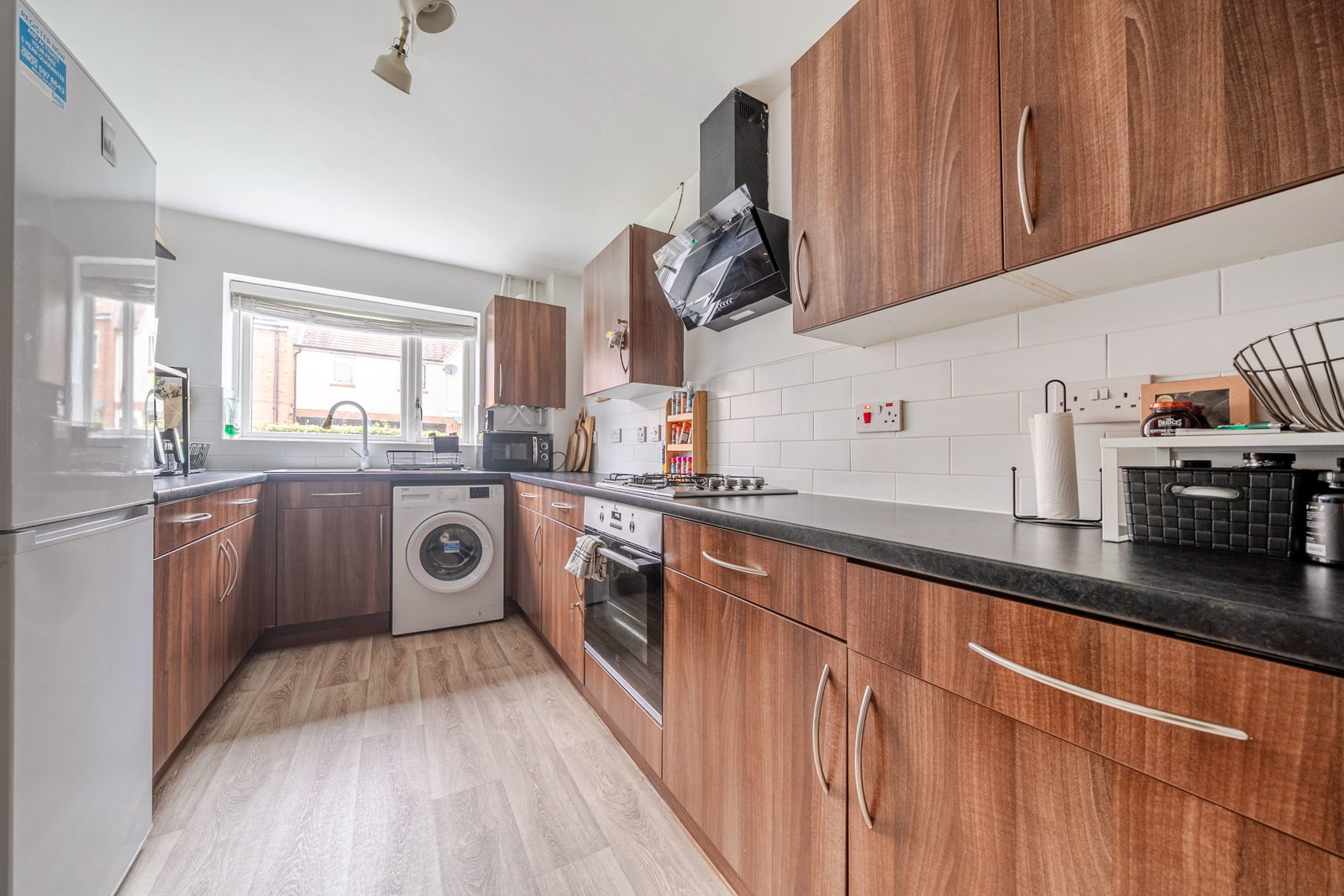 Ground Floor Flat for sale in York, Richmond Street, York, YO31 7XL, 601 m²