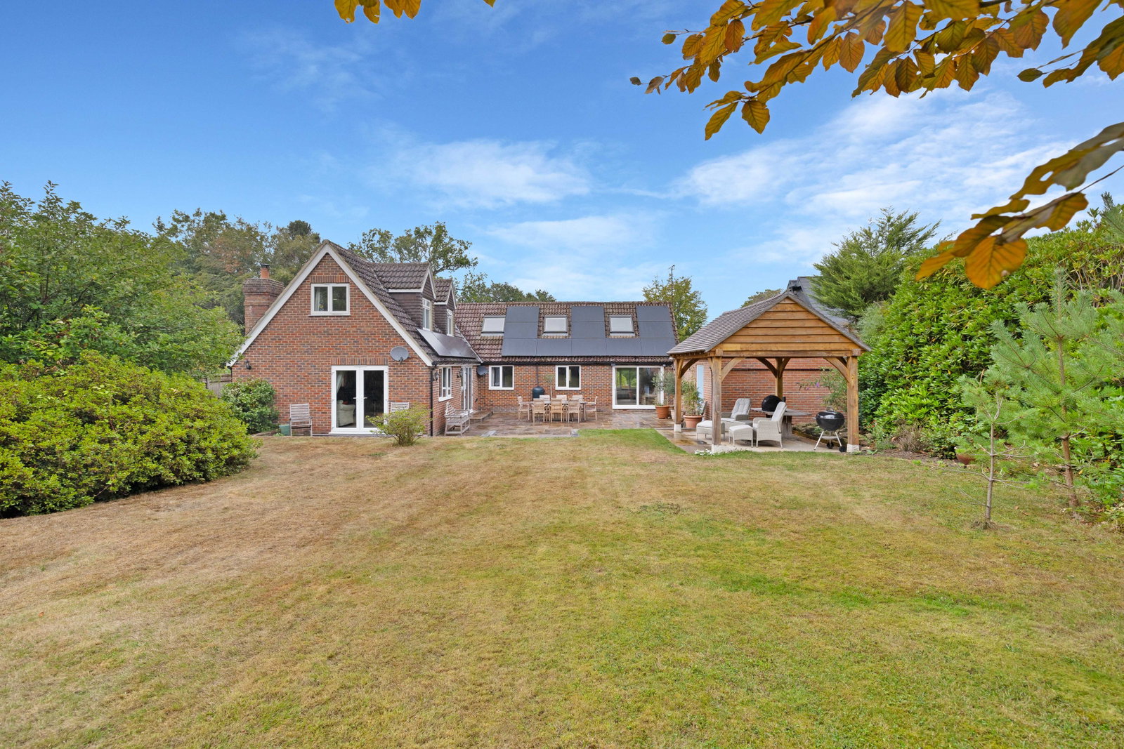 Detached House for sale in East Grinstead, Chestnut Walk, Felcourt.