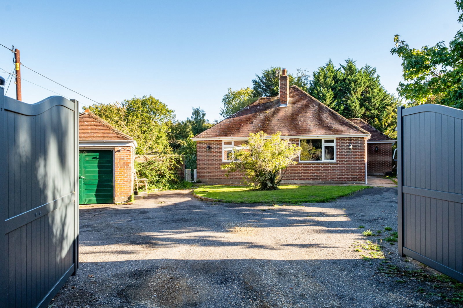 Detached House for sale in Christchurch, School Road, Bransgore