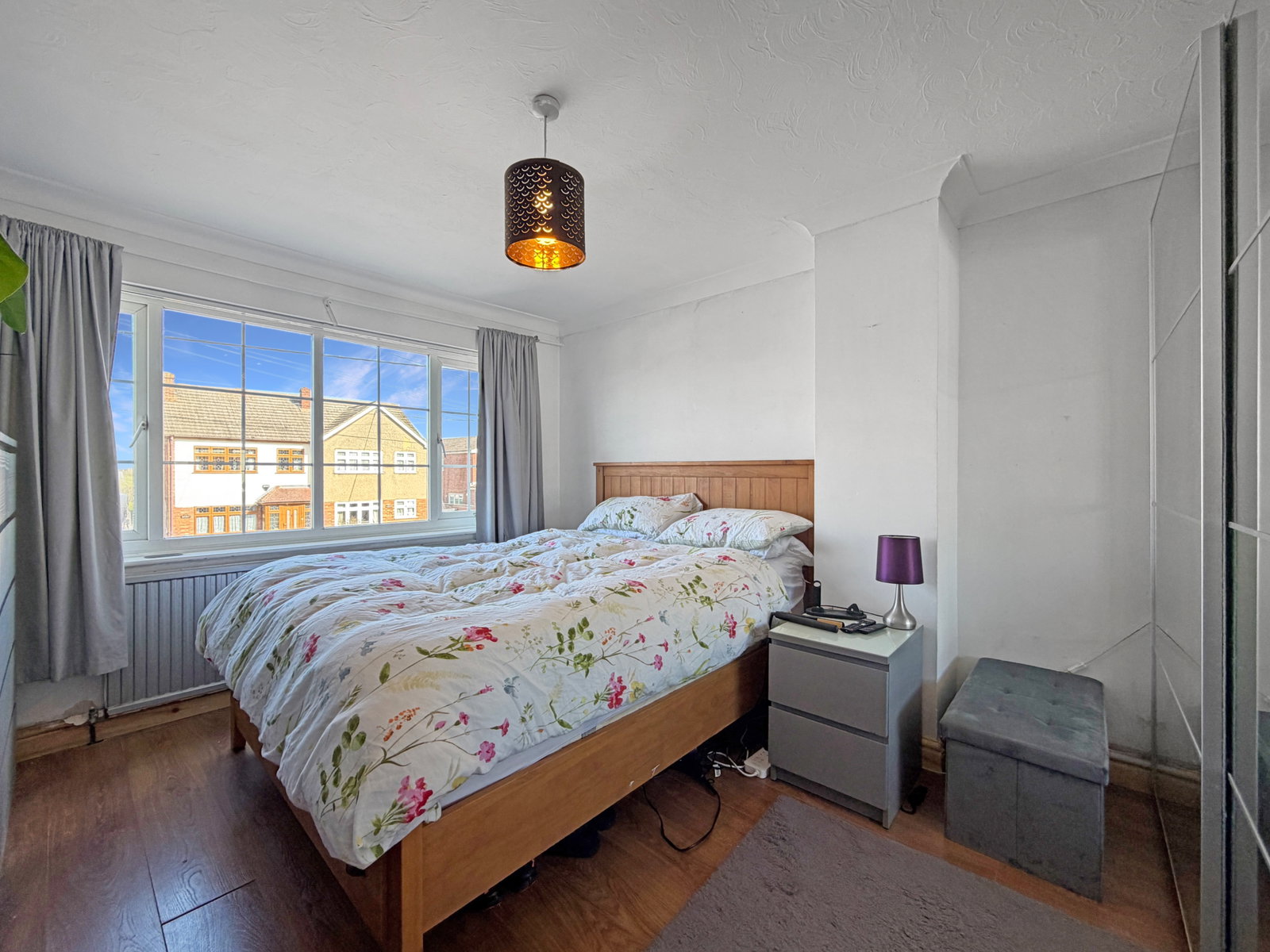 Semi Detached House in Stanford-le-hope 5