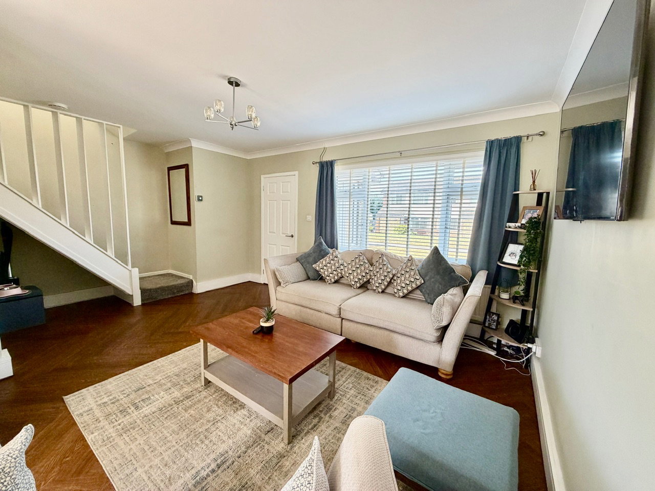 Semi Detached House for sale in Blackwood, Sycamore Court, Woodfieldside, Blackwood, NP12 0DA