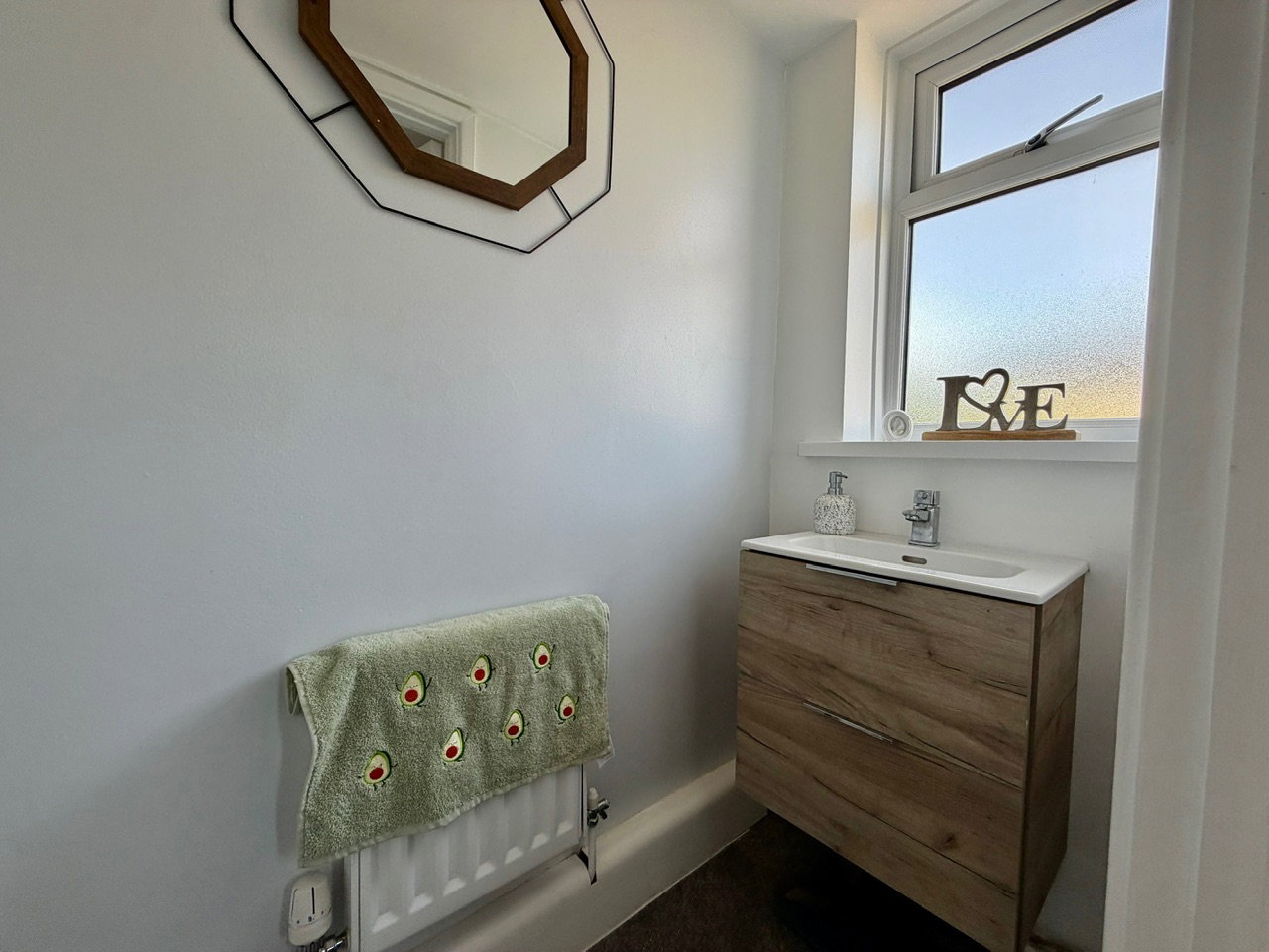 Semi Detached House for sale in Blackwood, Sycamore Court, Woodfieldside, Blackwood, NP12 0DA