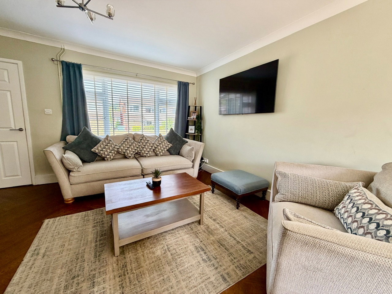 Semi Detached House for sale in Blackwood, Sycamore Court, Woodfieldside, Blackwood, NP12 0DA