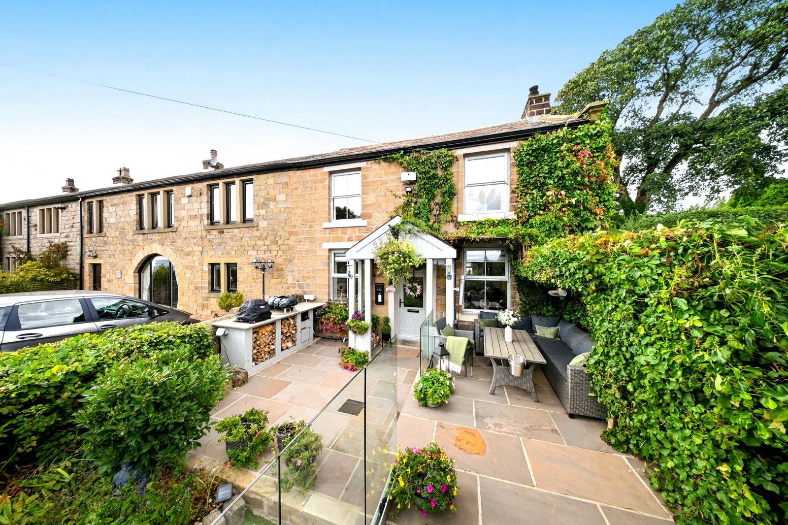 Cottage for sale in Burnley, Heights Lane, Fence, Burnley, BB12 9JF, 1380 m²